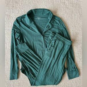 Gap Body TrueSleep green pajama set size small modal
